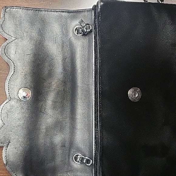 Chanel Camelia Single Chain Shoulder Bag Purse Black Velvet - Picture 10 of 12